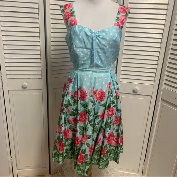 Skirt and Top Retro Set Blue Polka Dots with Pink Roses - Picture 12 of 13